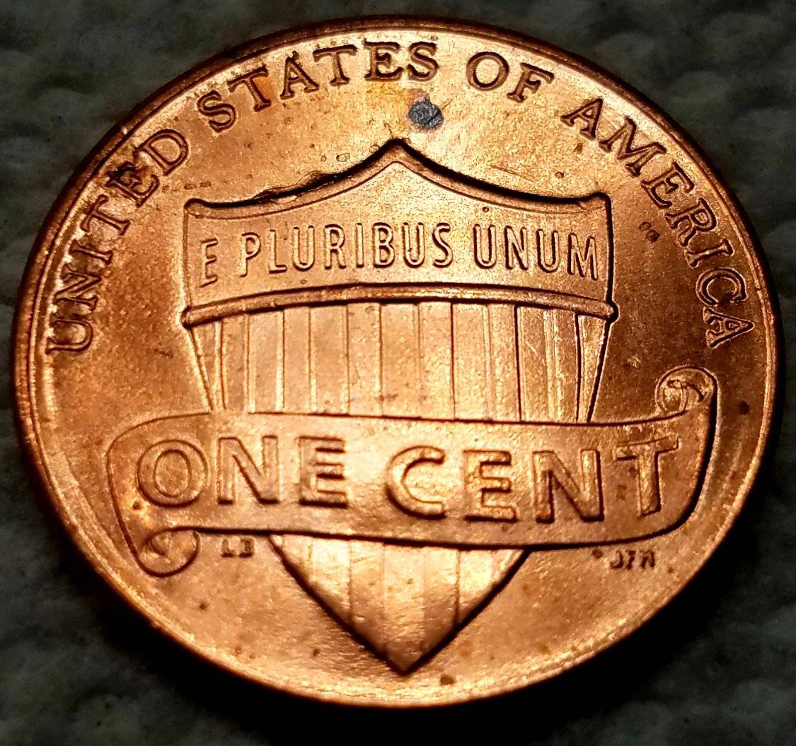 2017-P-Lincoln-Cent-Retained-Interior-Die-Break-On-Shield-Of-Reverse?